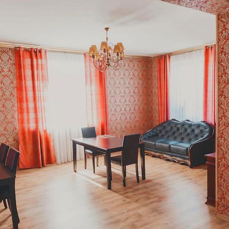 Family Hotel Daugavpils Bagian luar foto